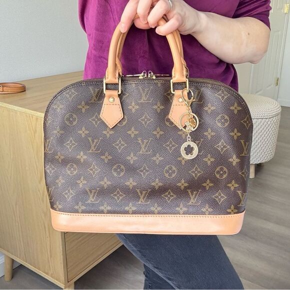 ✅AUTHENTIC✅LOUIS VUITTON ALMA PM - Picture 3 of 16